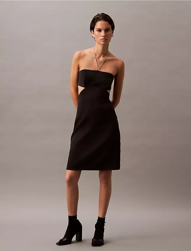 Halter-Minikleid mit Cut-outs Halter-Minikleid mit Cut-outs