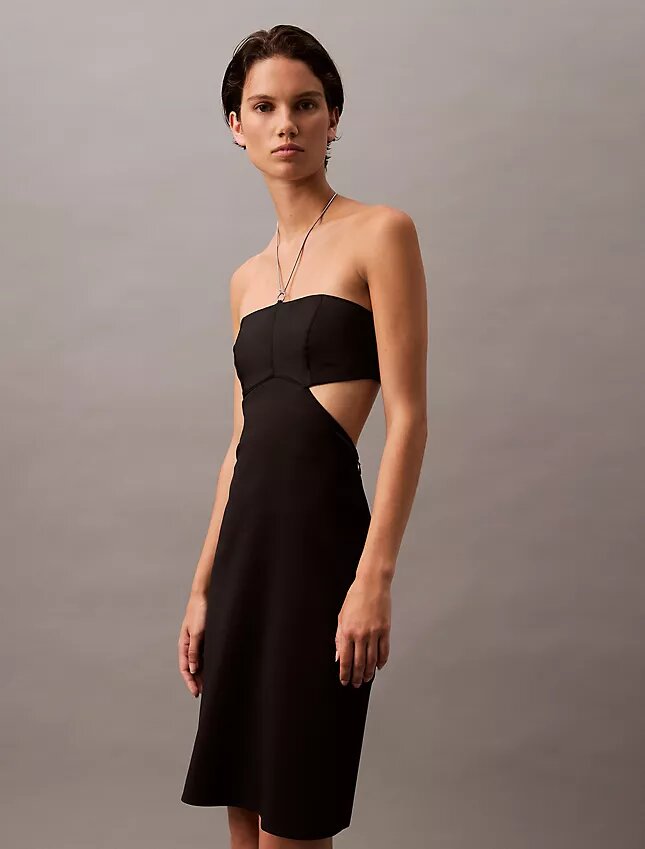 Halter-Minikleid mit Cut-outs Halter-Minikleid mit Cut-outs
