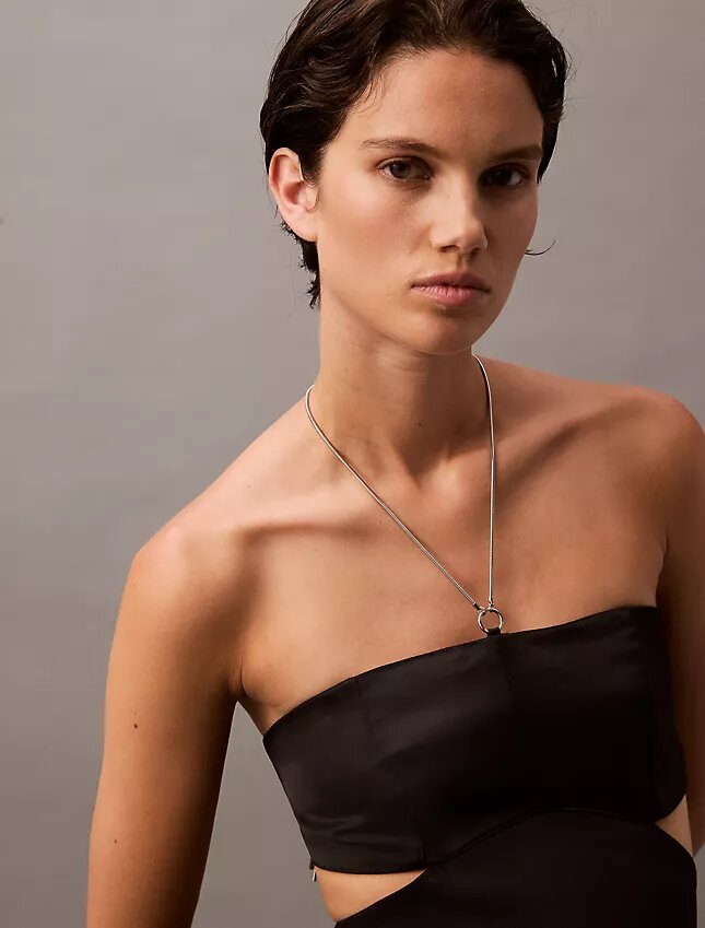 Halter-Minikleid mit Cut-outs Halter-Minikleid mit Cut-outs
