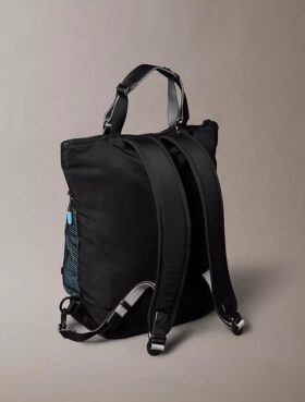 Helmtasche mit Mesh-Front
