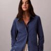Hemd mit Knopfleiste und Broderie Anglaise Hemd mit Knopfleiste und Broderie Anglaise
