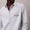 Hemd mit Logo-Grafik aus gewaschenem Oxford-Stoff mit Button-Down-Kragen Hemd mit Logo-Grafik aus gewaschenem Oxford-Stoff mit Button-Down-Kragen