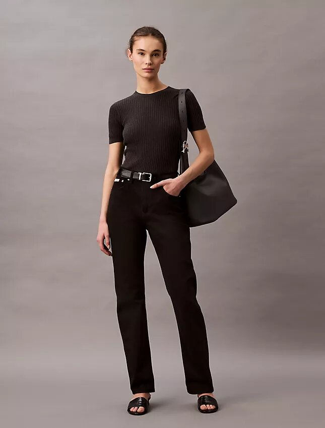 High-Waist-Jeans mit geradem Bein High-Waist-Jeans mit geradem Bein