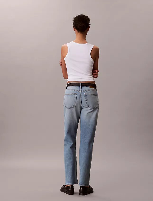 High-Waist-Jeans mit geradem Bein High-Waist-Jeans mit geradem Bein