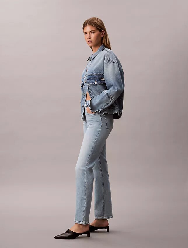 High-Waist-Jeans mit geradem Bein High-Waist-Jeans mit geradem Bein