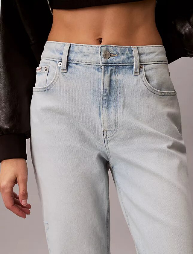 High-Waist-Jeans mit geradem Bein High-Waist-Jeans mit geradem Bein