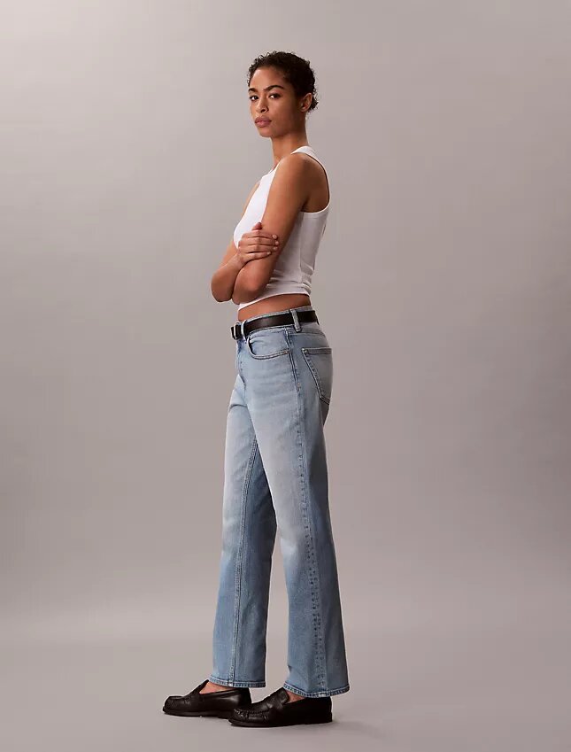 High-Waist-Jeans mit geradem Bein High-Waist-Jeans mit geradem Bein