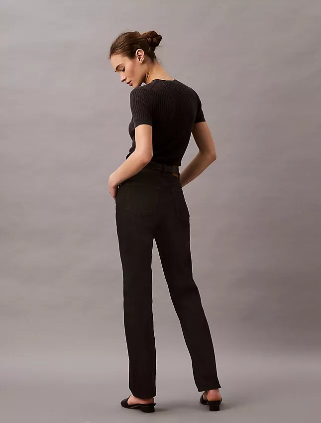 High-Waist-Jeans mit geradem Bein High-Waist-Jeans mit geradem Bein