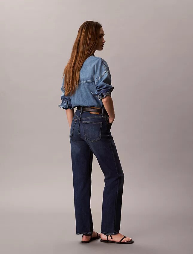 High-Waist-Jeans mit geradem Bein High-Waist-Jeans mit geradem Bein