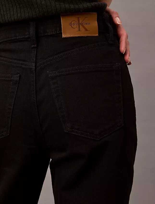 High-Waist-Jeans mit geradem Bein High-Waist-Jeans mit geradem Bein