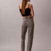 High-Waist-Jeans mit geradem Bein High-Waist-Jeans mit geradem Bein