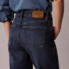 High-Waist-Jeans mit geradem Bein High-Waist-Jeans mit geradem Bein