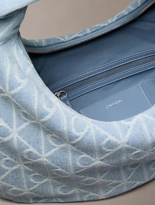 Hobo-Tasche aus Denim mit durchgängigem Emblem-Logo Hobo-Tasche aus Denim mit durchgängigem Emblem-Logo
