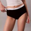 Hoch geschnittener Slip aus Cotton Stretch-Rippstoff