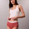 Hoch geschnittener Slip aus Cotton Stretch-Rippstoff