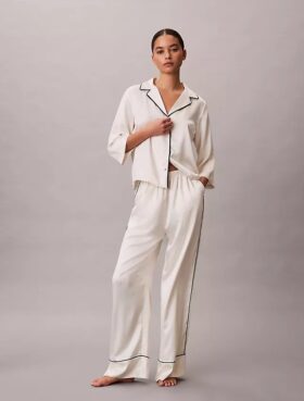 Hose mit Satin-Glanz