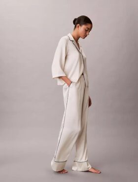 Hose mit Satin-Glanz
