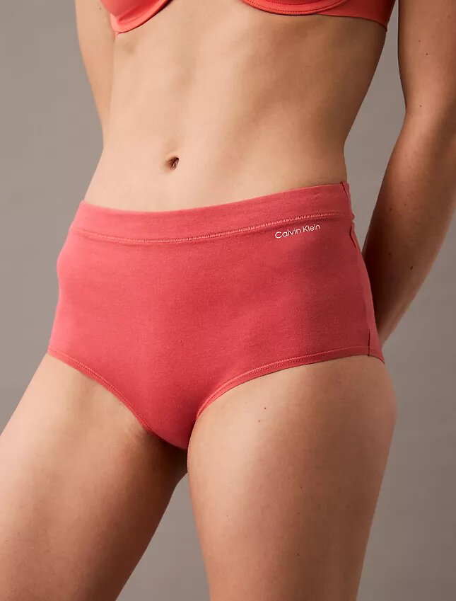 Idealer Baumwoll-Slip mit hoher Taille Idealer Baumwoll-Slip mit hoher Taille