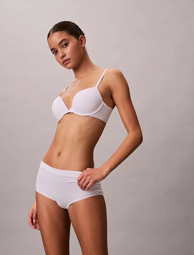 Idealer Baumwoll-Slip mit hoher Taille Idealer Baumwoll-Slip mit hoher Taille