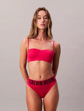 Intense Power Leicht gefütterter Bralette Intense Power Leicht gefütterter Bralette