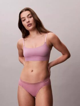 Invisibles Bügel-freies, leicht gefüttertes Bralette