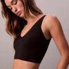 Invisibles Leicht gefütterte Bralette mit V-Ausschnitt