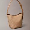 Jacquard-Beuteltasche mit Emblem-Logo und Innentasche Jacquard-Beuteltasche mit Emblem-Logo und Innentasche