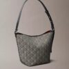 Jacquard-Beuteltasche mit Emblem-Logo und Innentasche Jacquard-Beuteltasche mit Emblem-Logo und Innentasche