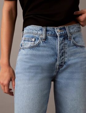 Jeans aus Lyocell-Mischung mit weitem Bein Jeans aus Lyocell-Mischung mit weitem Bein