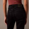 Jeans mit mittlerer Leibhöhe und ausgestelltem Schnitt