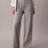 Jeans mit superhohem Bund und weitem Bein Jeans mit superhohem Bund und weitem Bein
