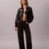 Jeans mit weitem Bein Jeans mit weitem Bein