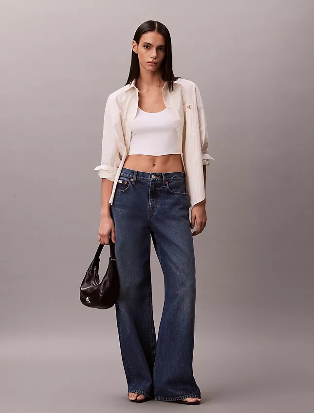 Jeans mit weitem Bein Jeans mit weitem Bein