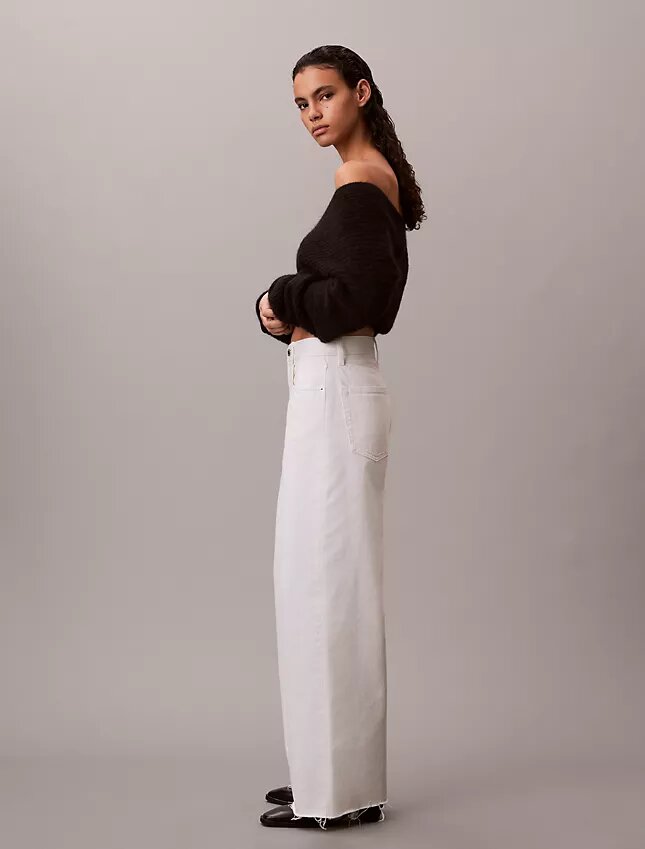 Jeans mit weitem Bein Jeans mit weitem Bein