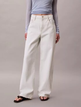 Jeans mit weitem Bein