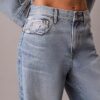 Jeans mit weitem Bein Jeans mit weitem Bein
