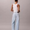 Jeans mit weitem Bein Jeans mit weitem Bein