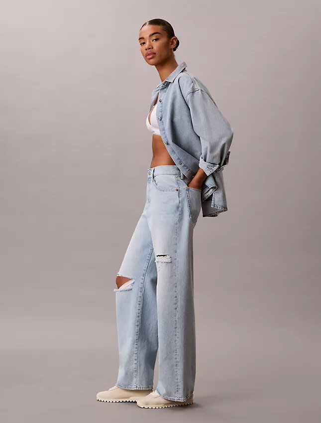 Jeans mit weitem Bein Jeans mit weitem Bein