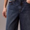 Jeans mit weitem Bein Jeans mit weitem Bein