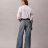 Jeans mit weitem Bein