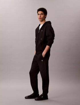 Jogginghose aus Fleece mit Monogram Jogginghose aus Fleece mit Monogram