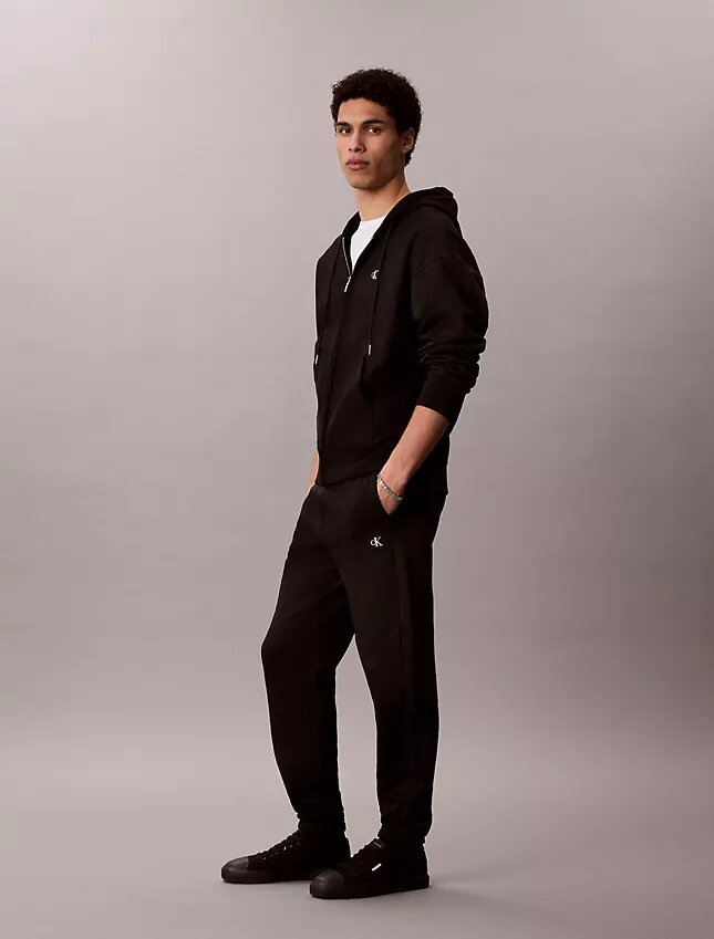 Jogginghose aus Fleece mit Monogram Jogginghose aus Fleece mit Monogram