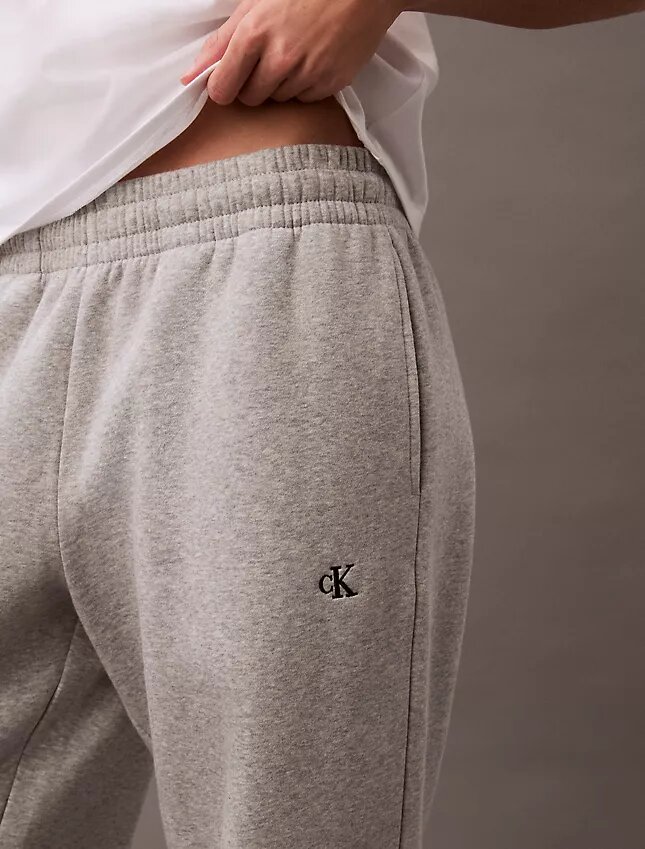 Jogginghose aus Fleece mit Monogram Jogginghose aus Fleece mit Monogram