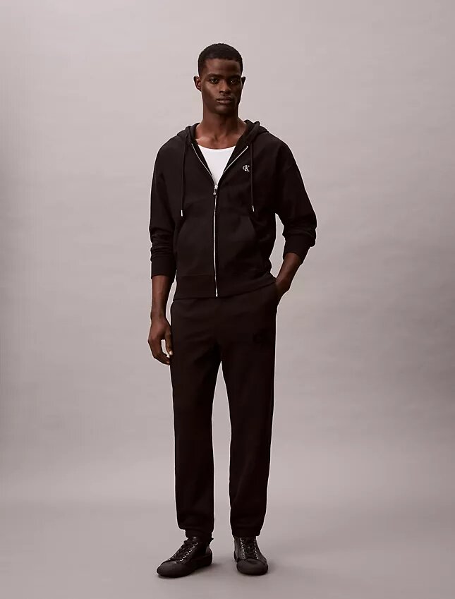 Jogginghose mit Monogram-Aufnäher aus Fleece Jogginghose mit Monogram-Aufnäher aus Fleece