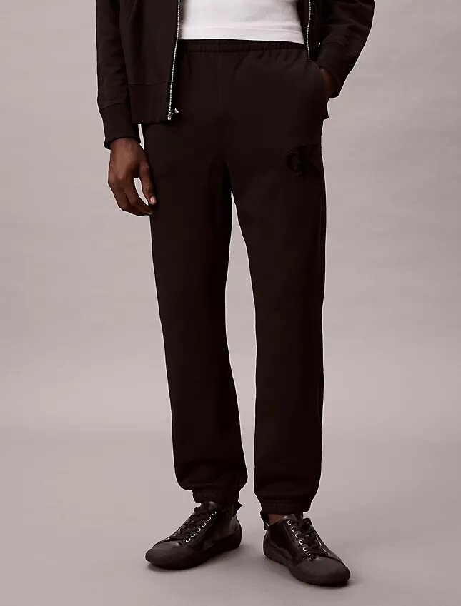 Jogginghose mit Monogram-Aufnäher aus Fleece Jogginghose mit Monogram-Aufnäher aus Fleece
