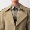 Jones Trenchcoat