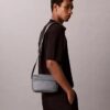 Kamera-Tasche mit genarbter Oberfläche Kamera-Tasche mit genarbter Oberfläche