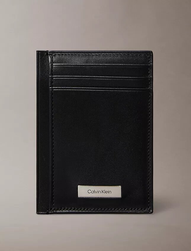 Kartenetui mit Logo-Plakette Kartenetui mit Logo-Plakette