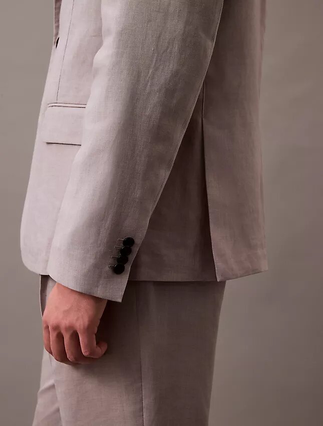 Klassischer Blazer aus Leinenmischung Klassischer Blazer aus Leinenmischung
