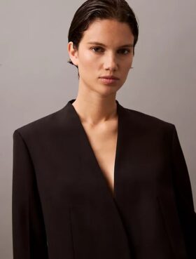 Klassischer Crêpe-Blazer